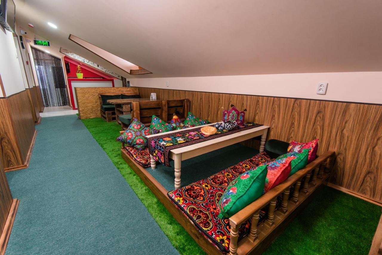 Boloxona Hostel Tashkent Ngoại thất bức ảnh
