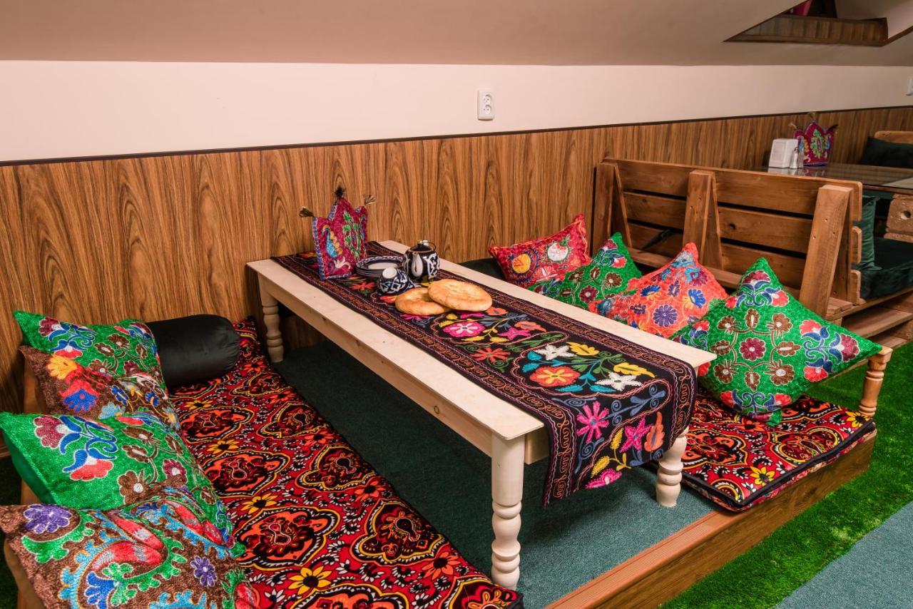 Boloxona Hostel Tashkent Ngoại thất bức ảnh