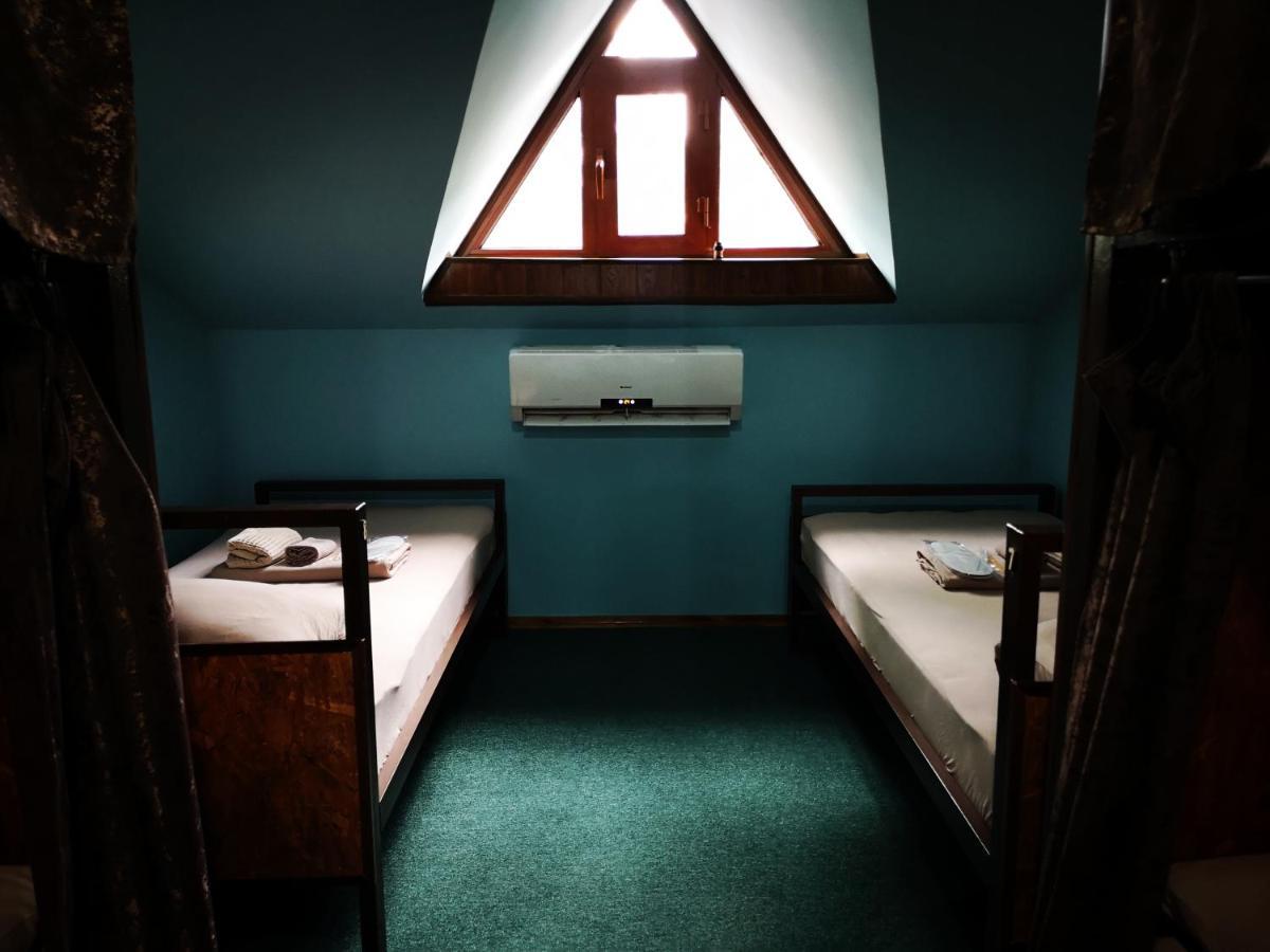 Boloxona Hostel Tashkent Ngoại thất bức ảnh